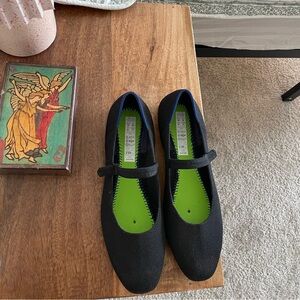 Rothy’s The Square Black Mary Jane Shoes size 8.5